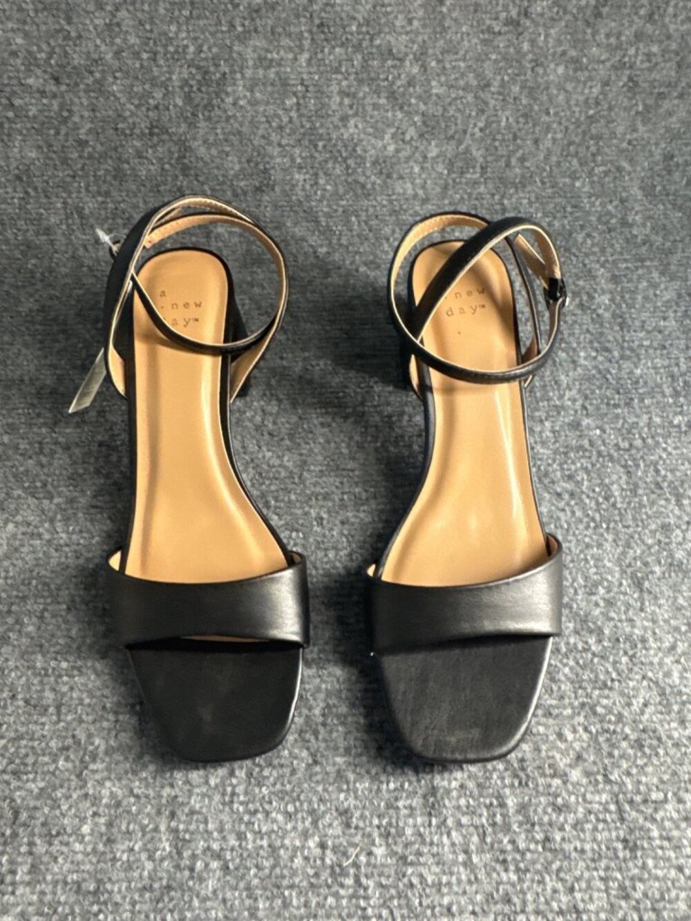 A New Day womens 8 Sandals Black Faux Leather Block Heel Adjustable Strap